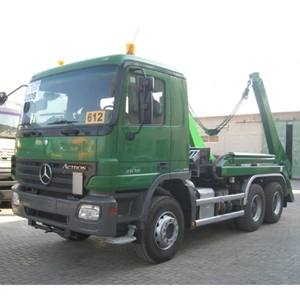 uae/images/productimages/khalfan-truck-trading/heavy-haul-truck/mercedes actros-skip-truck-6122008-6-4.webp